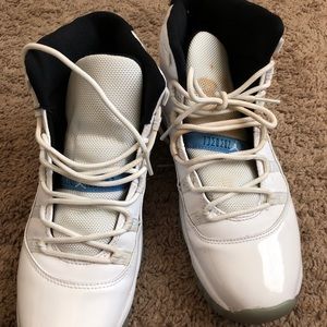 Jordan 11s